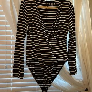 Long sleeve body suit